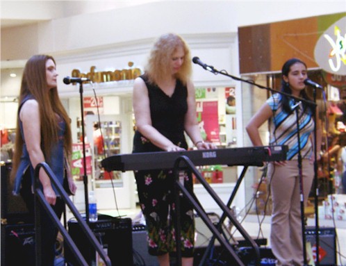 wpe9.jpg (75022 bytes)