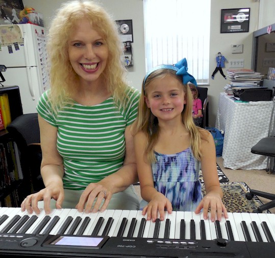 wpe3.jpg (25837 bytes)