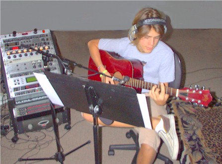 wpe7.jpg (19790 bytes)